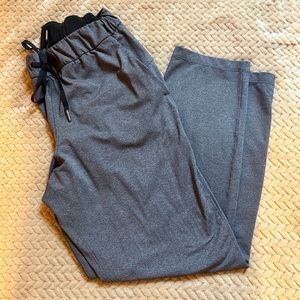 Lululemon On the Fly Pant - Gray - Size 8